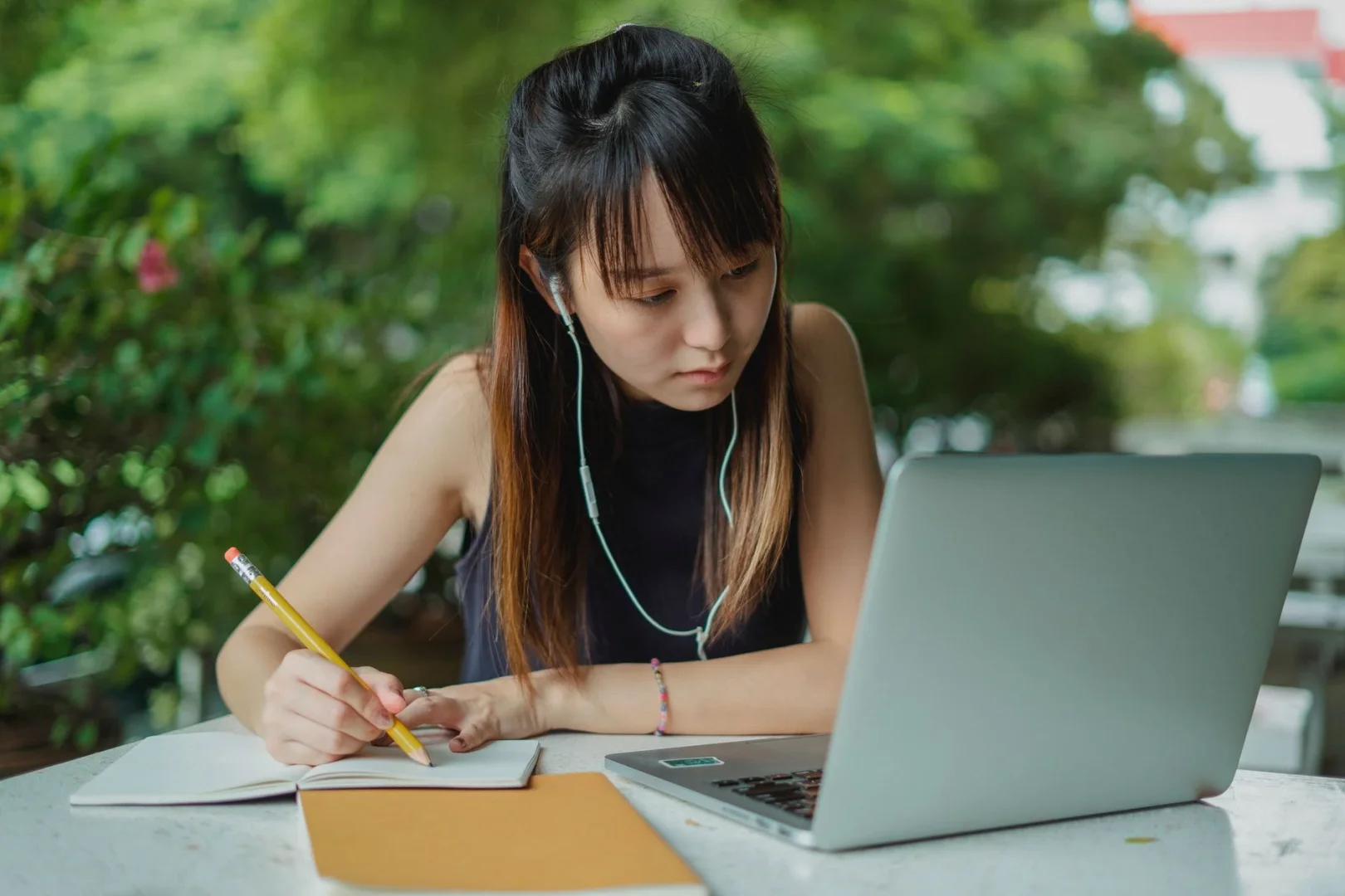 Как выбрать тему курсовой работы?