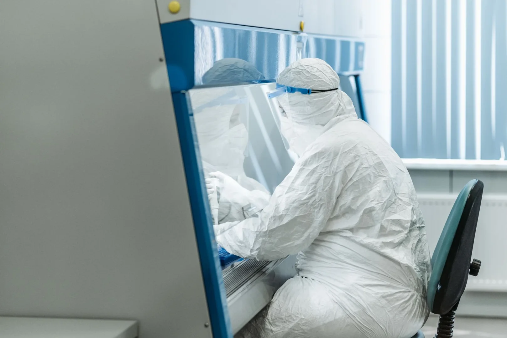 Смерть сотрудницы противочумного института: каких данных не хватает для вывода