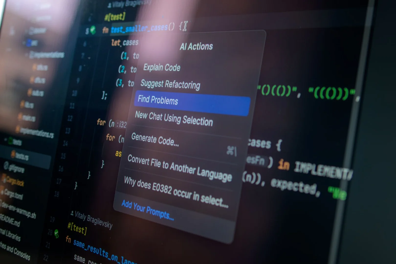 Почему ELM хорошо отказывается от лишнего инструмента, но хуже собирает вызов